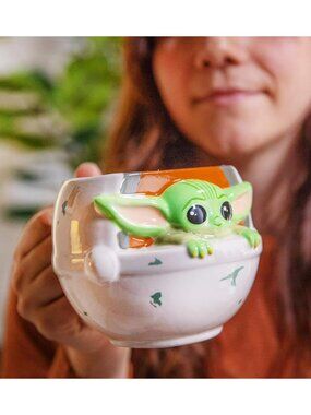 Silver Buffalo Star Wars The Mandalorian Ceramic 3D Sculpted Mug, 20oz